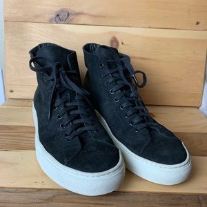 Woman by common projects size 40 or 10